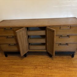 Mid Century 1960 Mohagany Nine Drawer Dresser