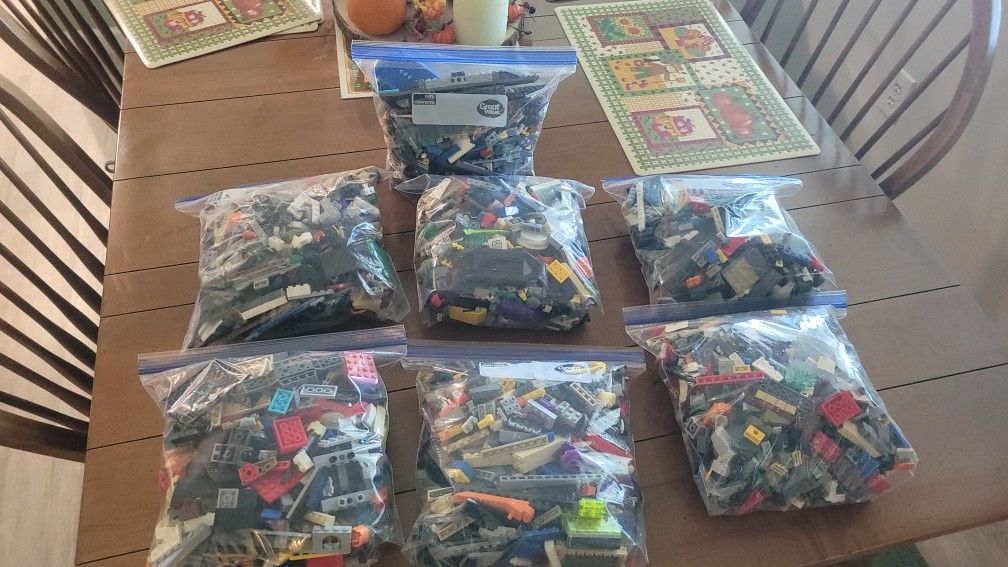 Legos Total 16 Lbs