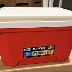 BRAND NEW IGLOO COOLER 9GALLON