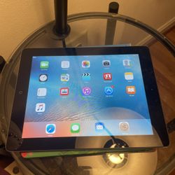 Apple iPad 