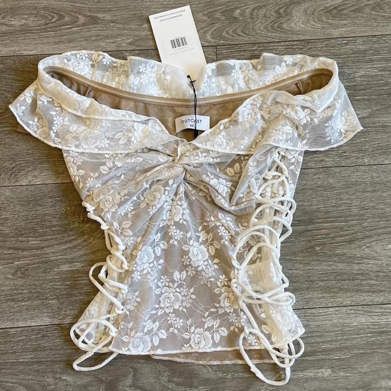 Generation Outcast Clothing White Lace Off the Shoulder Top - Size: XS 