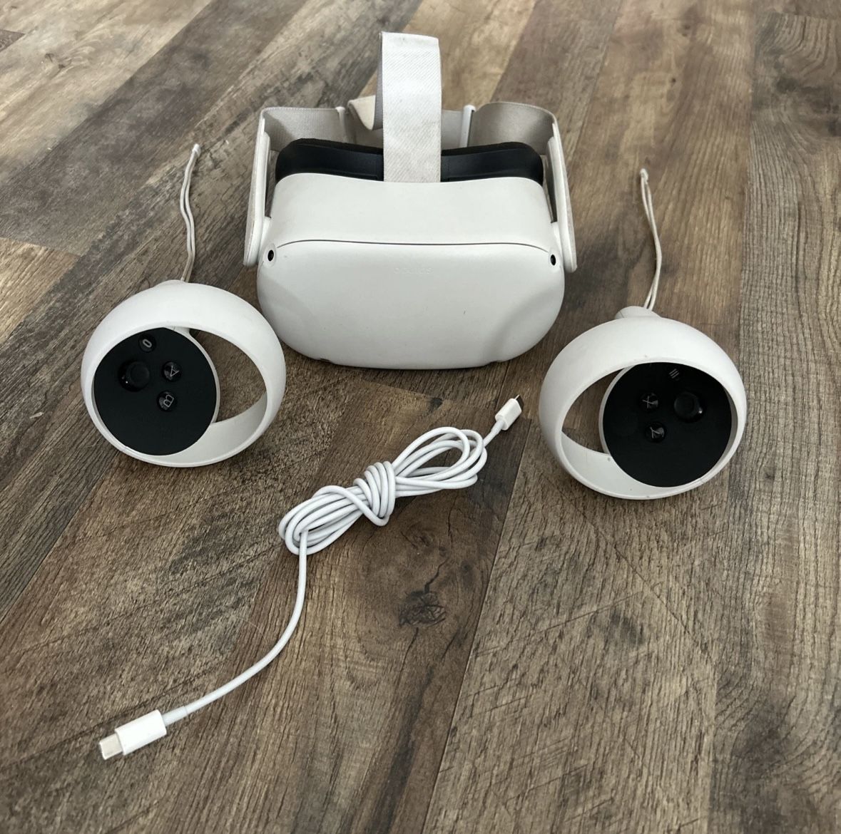 Meta Oculus Quest 2 VR Headset