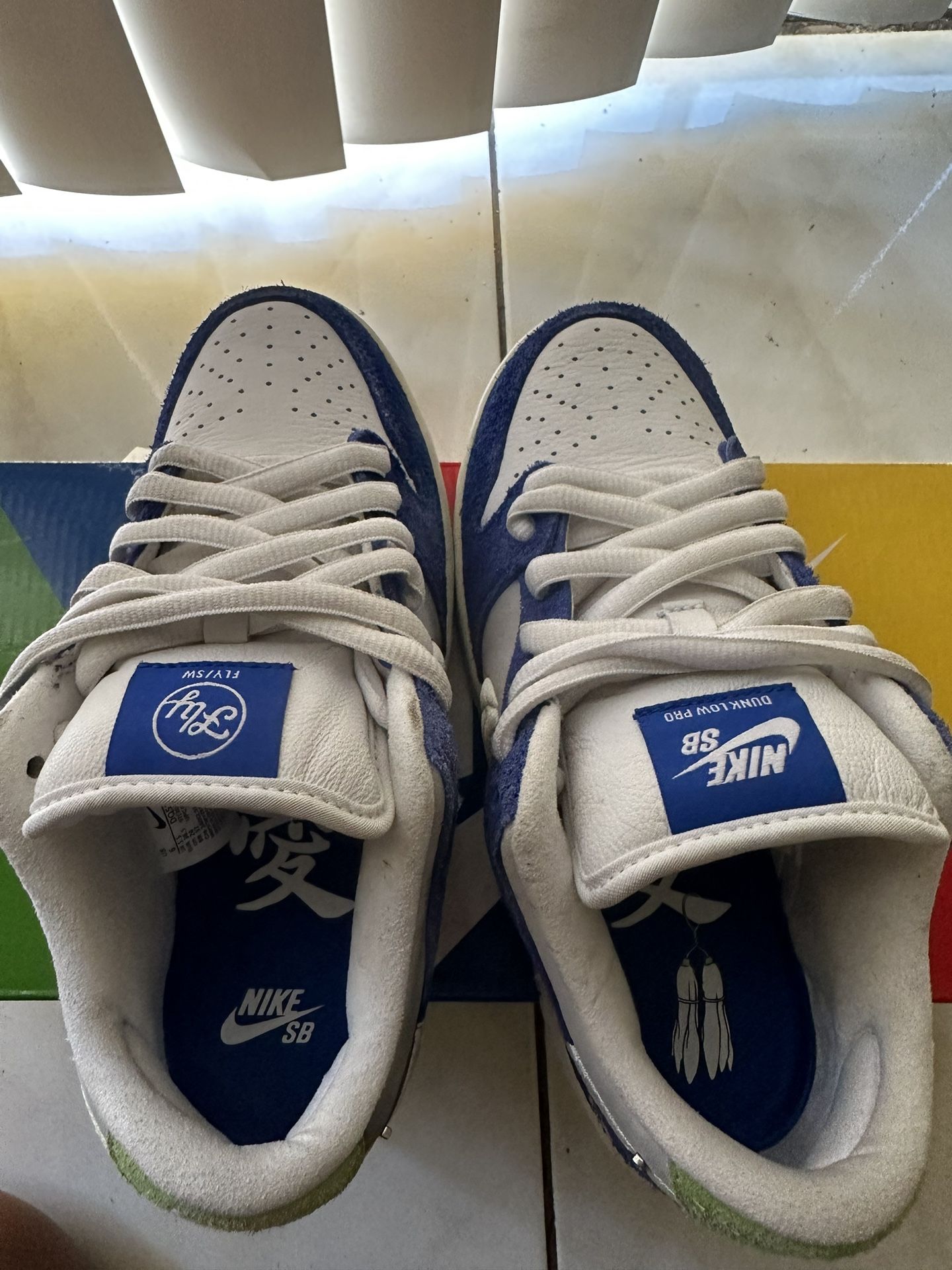 Nike SB Dunk Low Gardenia Fly Street Wear, Size 6