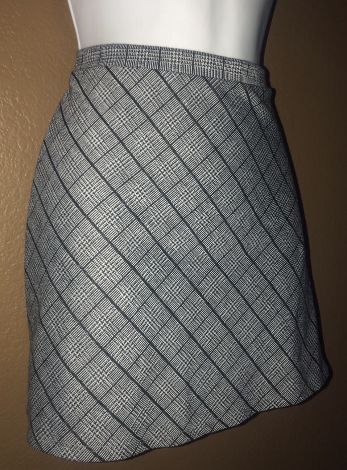 Women’s Ivy & Main Pleated Flare Mini Pencil Work Business Skirt Gray Size XS