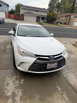 2017 Toyota Camry Hybrid