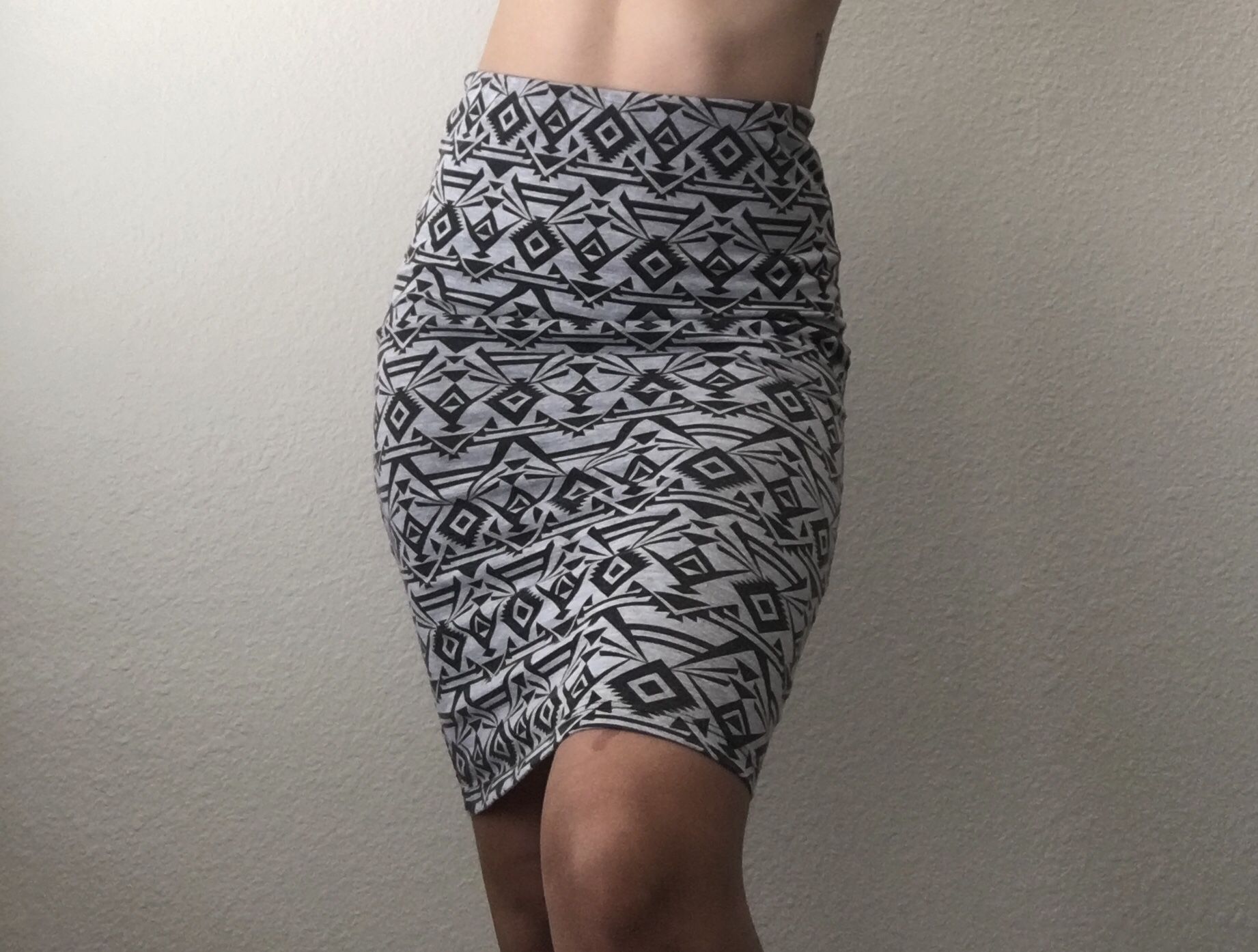 Grey Tribal Print Pencil Skirt