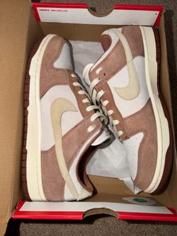 Nike Dunk Low Medium Curry Size 10.5- Pristine/ Near New