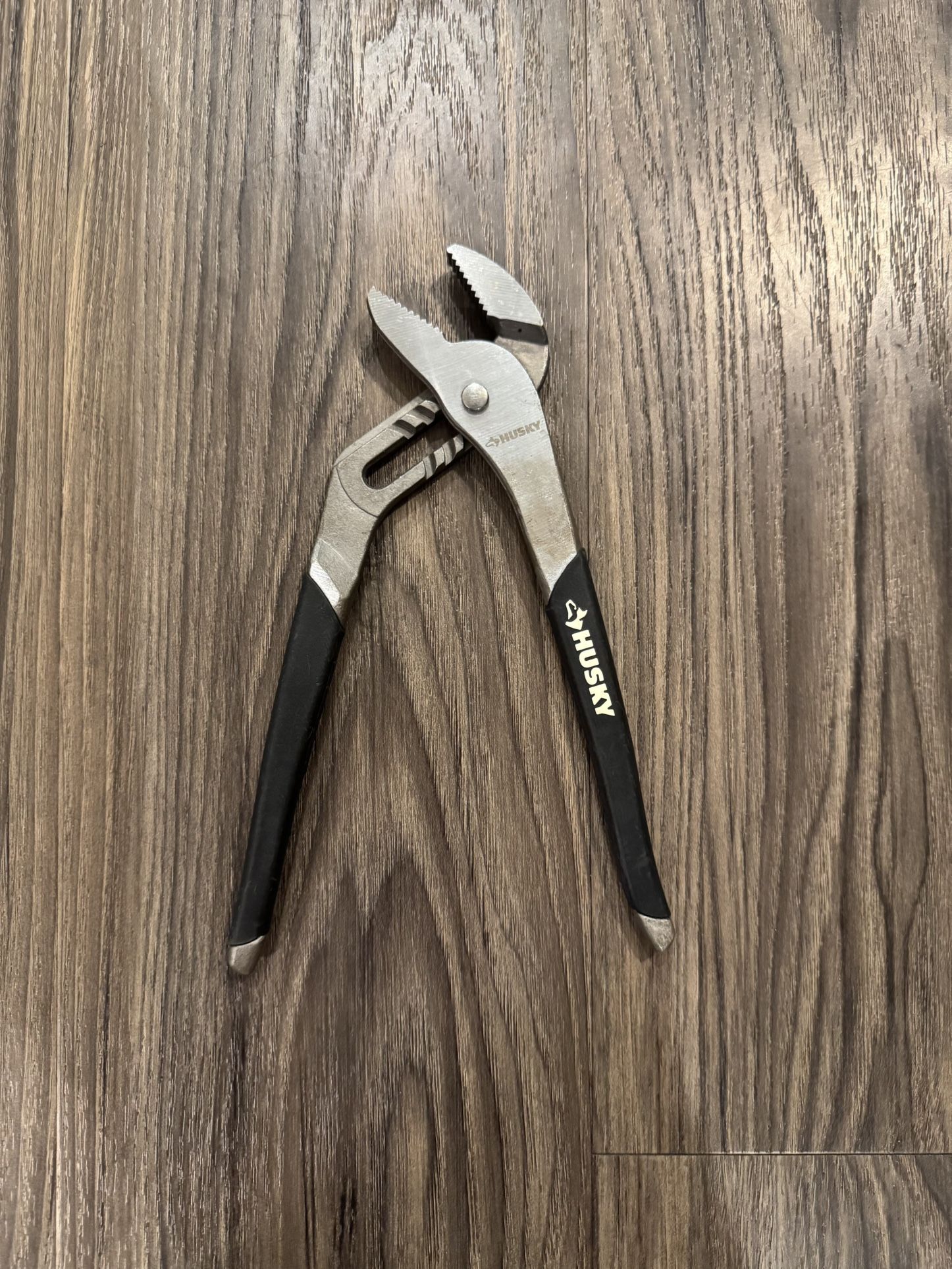 Husky Groove Joint Pliers – 8 Inch Adjustable Water Pump Pliers Tool