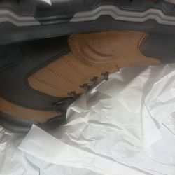 All Brand New Working Boots !!!!!