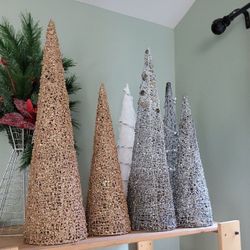 Obelisks Cone Trees (Sold In Pairs)