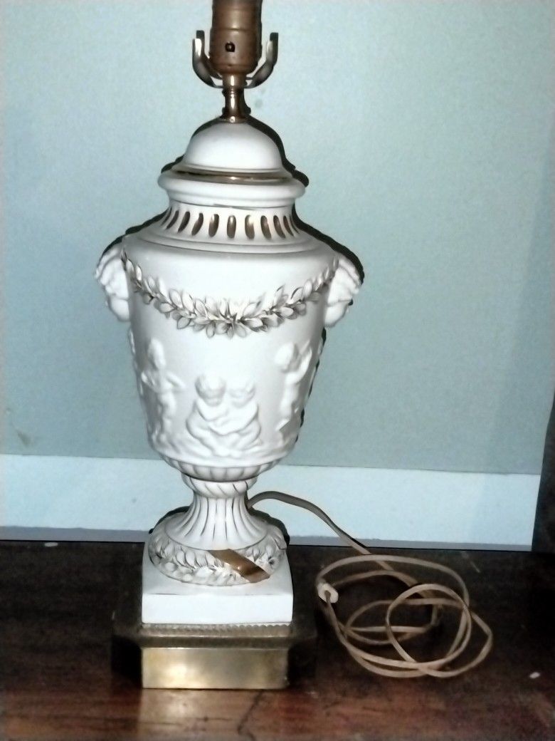 Vintage Italian Porcelain Urn Form Designer Cherub Lamp