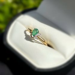 Jewelry 10k solid yellow gold diamonds malachite 0.36 CTW ring sz 7.25