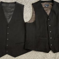 2 Men’s Vests