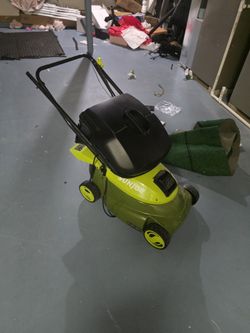 Sun Joe 14” Cordless Electric Lawn Mower with Battery & Charger – $60 OBO