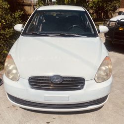 2009 Hyundai Accent 