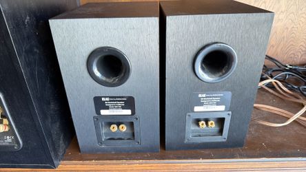 Elac B4 DB 41 BK bookshelf, Speakers