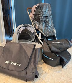 Uppababy Cruz stroller and Bassinet