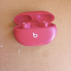 Beats Studio Buds 