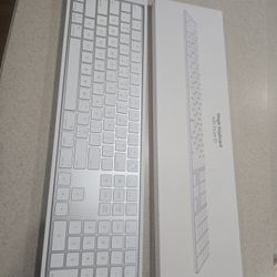 Apple Magic Keyboard with Touch ID