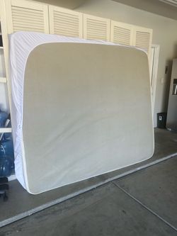 Cal king mattress only $175