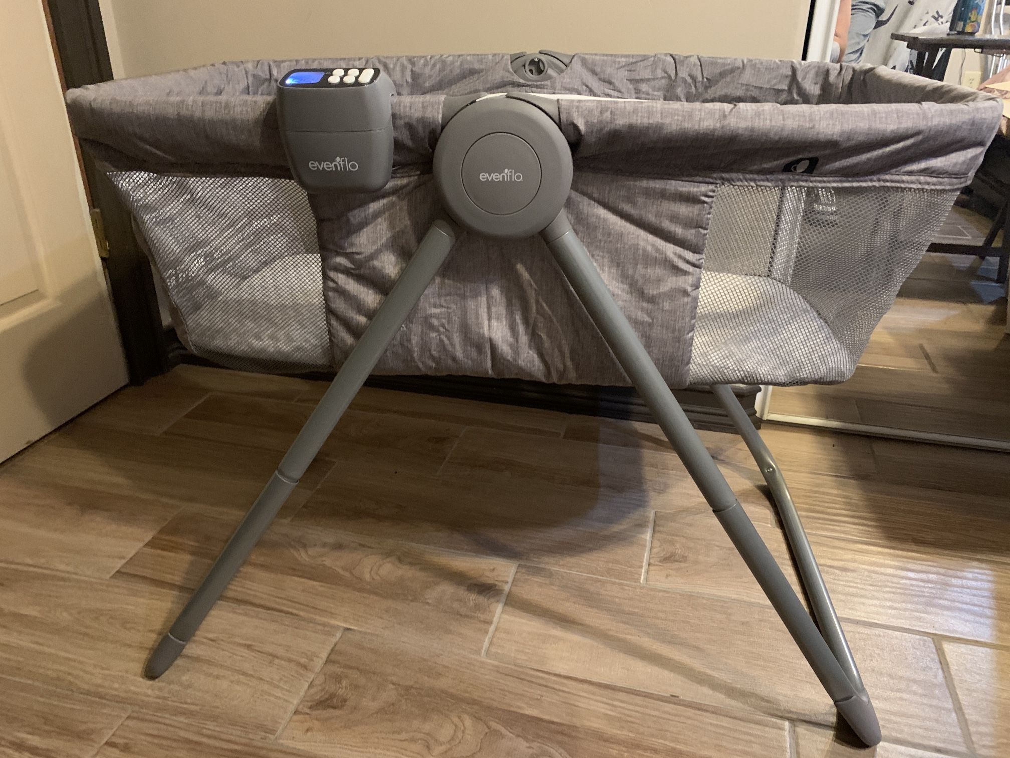 Evenflo Portable Bassinet