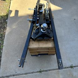 Equilizer Weight  Distribution hitch