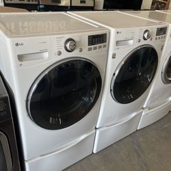 Lg Front Load Washer And Dryer Set 