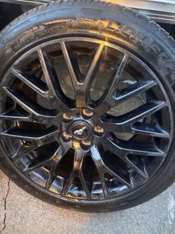 Mustang rims 20”