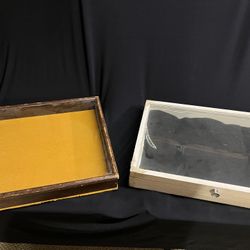 Table Top Display Cases