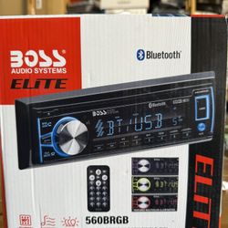 BOSS 560BRGB IN-DASH SINGLE DIN BLUETOOTH CD PLAYER