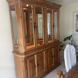 China Cabinet - Chinero Vitrina