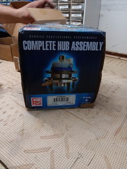 Complete hub Assembly Dodge Ram 02"-05"