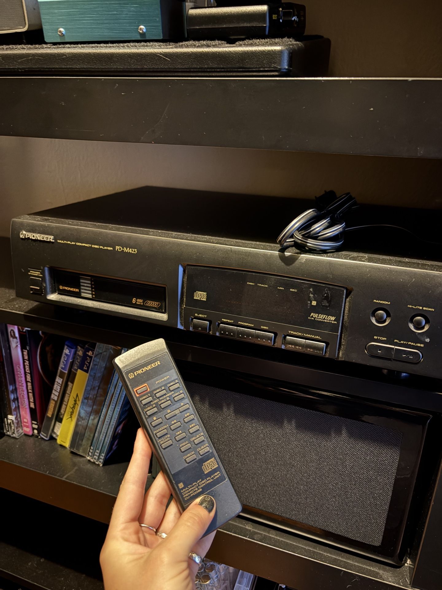 Pioneer PDM-43 6-Disc CD Changer with Remote – Great Condition – Pickup in Capitol Hill