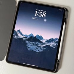 Apple iPad Pro 13" with M4 Chip, Mid 2024 Space Black 256GB Standard Glass Wi-Fi