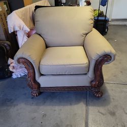 Single Sofa 