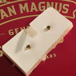 Vintage 10k 10 Karat Gold .21ctw Emerald Stud Earrings New