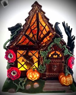 Halloween! BATH & BODY WORKS 🕸🧙🎃WITCHES HAUNTED COTTAGE🎃🧙🕸Wallflowers Fragrance plug with nightlight projector