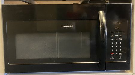Black Frigidaire Over The Range Microwave (8-0074)