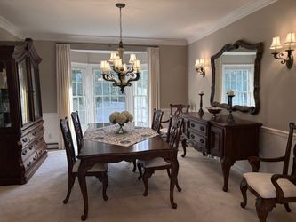 Dining Room Set