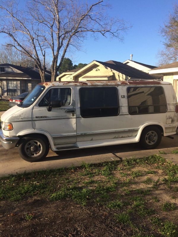 1994 Dodge Regency Conversion Van for Sale in Katy, TX - OfferUp