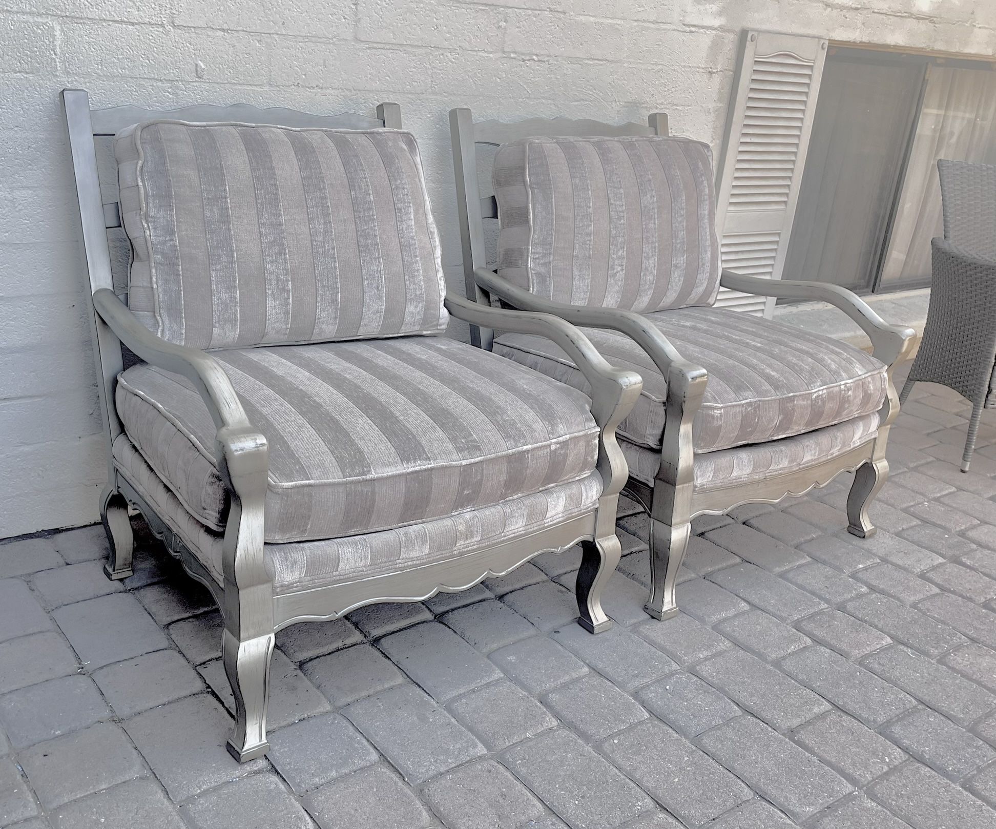 Gorgeous Pair of Oversized Drexel Heritage French Provincial Distressed Silver Wooden Accent Chairs