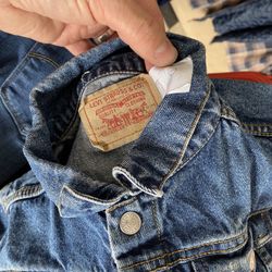 Levi Pants And Coat Juniors
