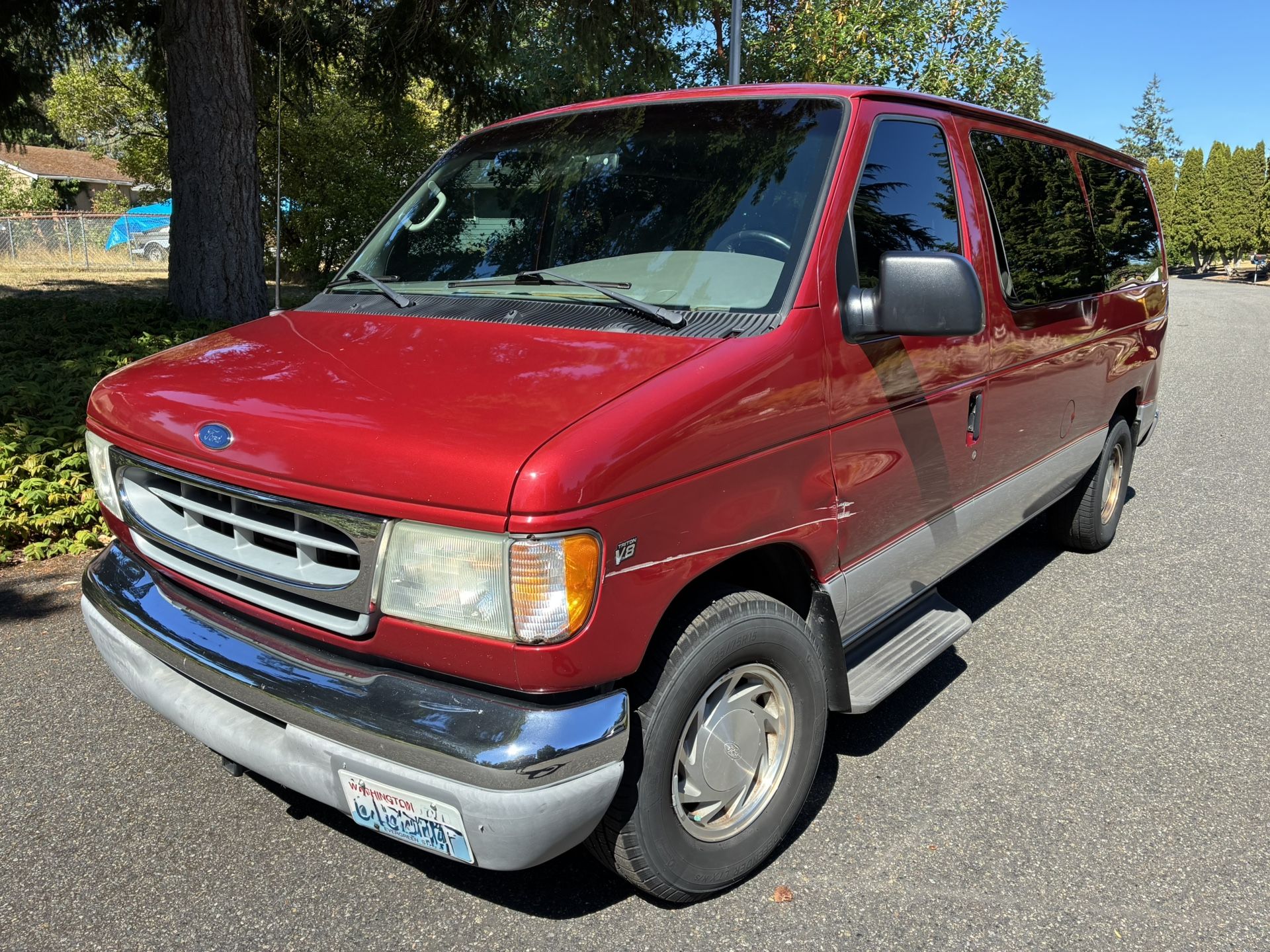2002 Ford E-150