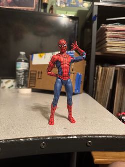 Marvel legends Final Swing Spiderman (READ DESCRIPTION)