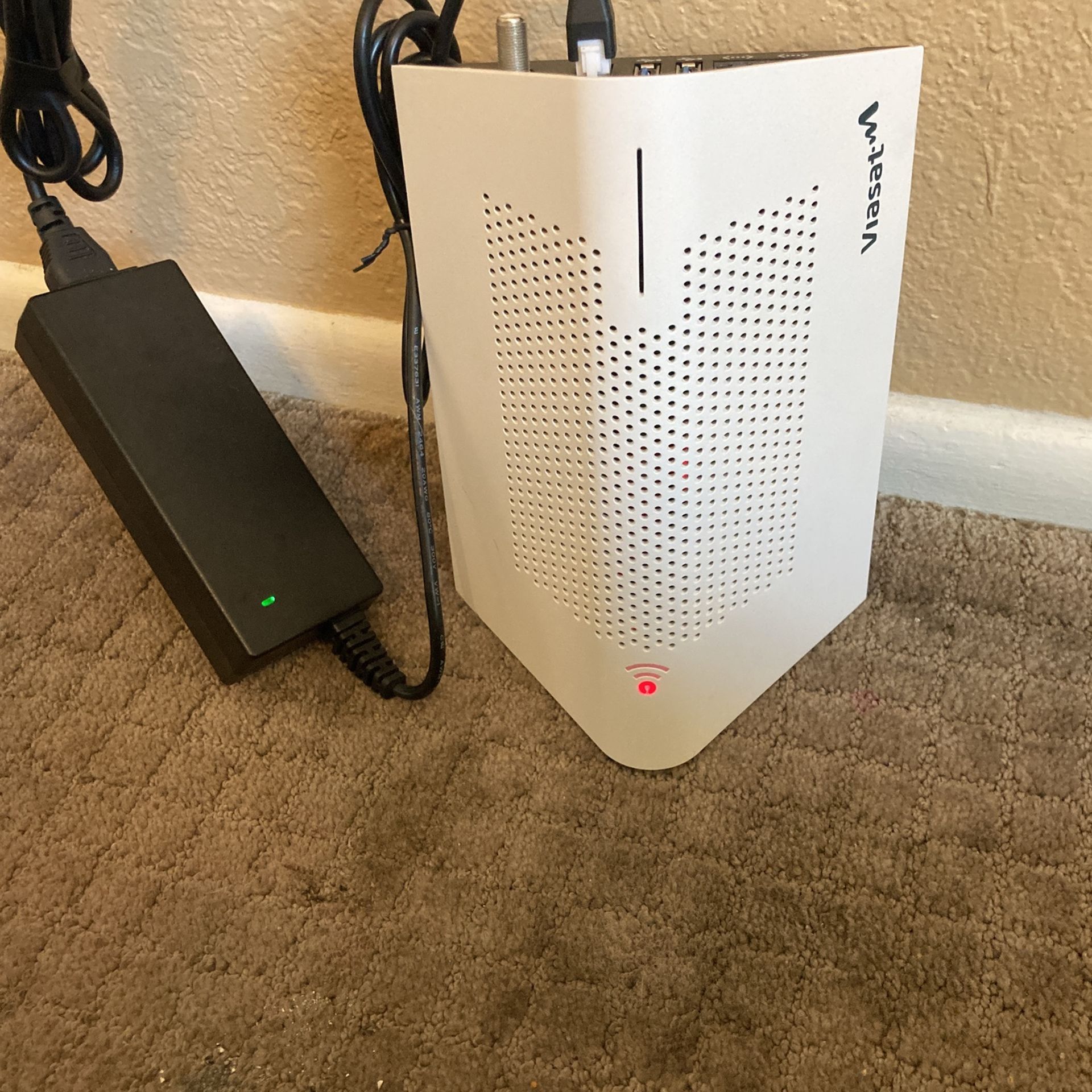 Viasat Afterburner Home Internet Wi-Fi Gateway Router