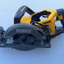 Dewalt 60v Flex Volt 7-1/4 Rear Handle Skill Saw 