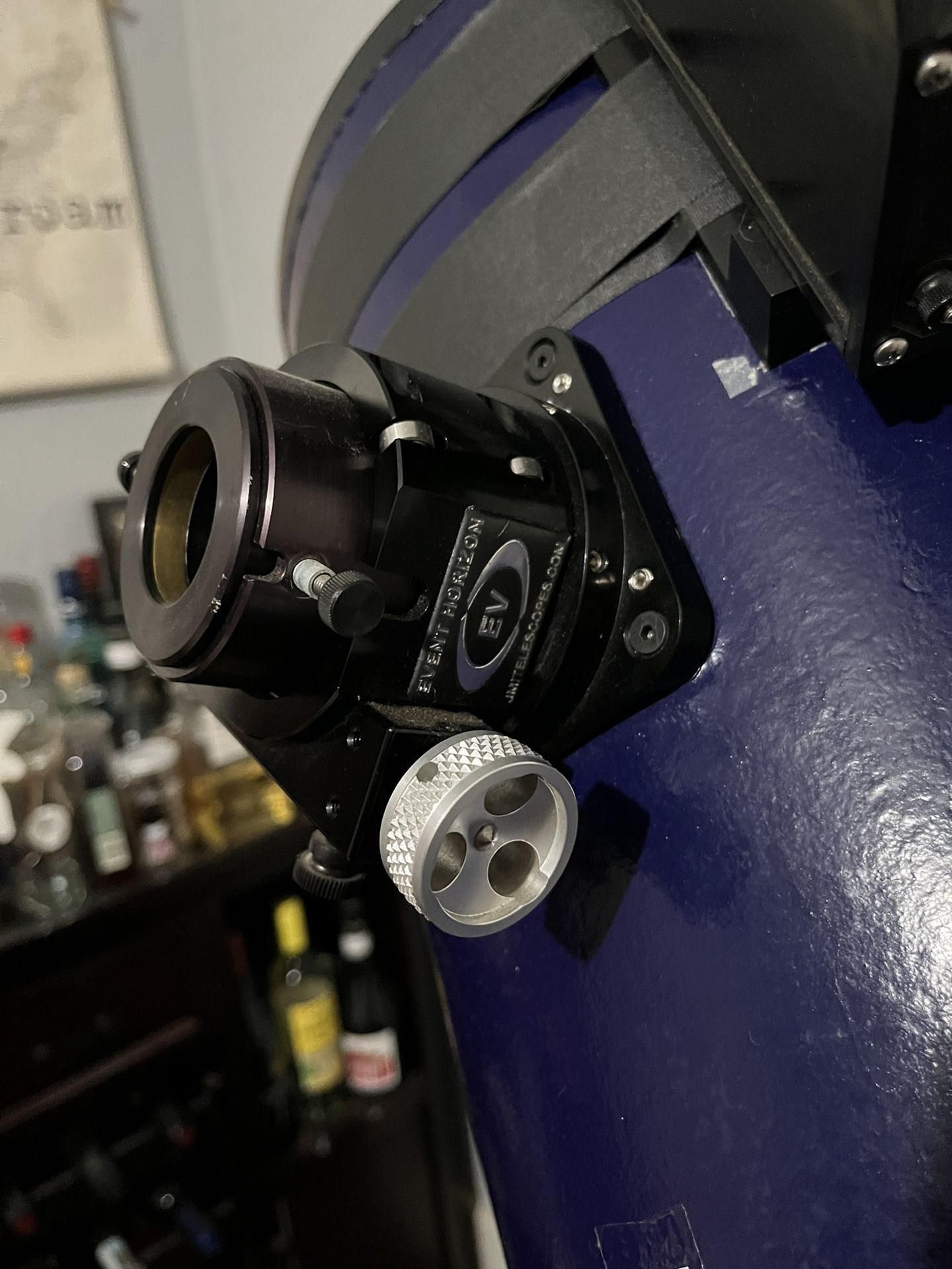 Discovery 10 Inch Dobsonian Reflector Telescope for Sale in Long Beach