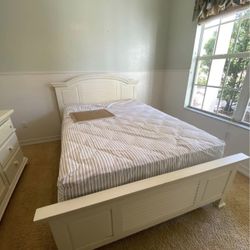 White Queen Bedroom Set 