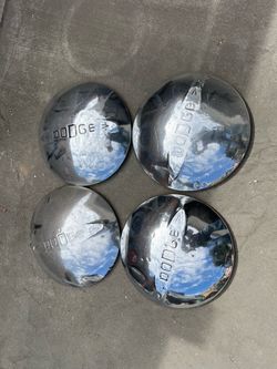 1930’s Dodge Brothers hub caps set of 4