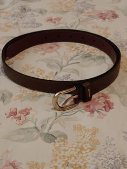 Moving sale! Coach classic belt